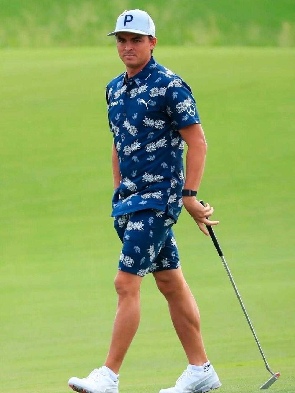 PUMA Ricky Fowler Hawaii Pineapple Golf Shorts Navy White Sz XL